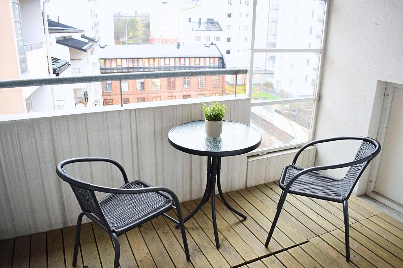 Hiisi Homes Helsinki Soernaeinen Ngoại thất bức ảnh